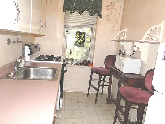 Sold by Better Homes & Gardens FH Realty | media 3