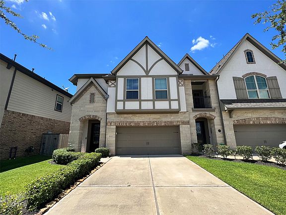 2nd image of 9527 Scanlan Heights Ln