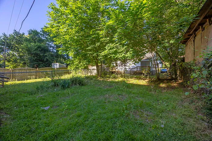 119 Church St — Photo 24
