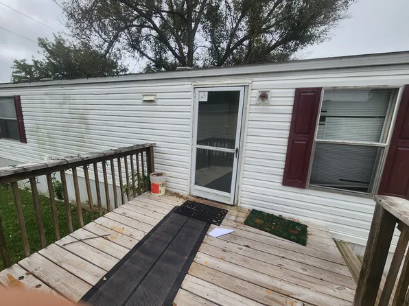 3851 Butternut Dr #61, Saint George, KS 66535