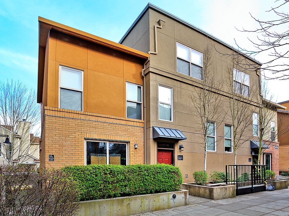 1st image of 6255 NE Carillion Dr Unit 201