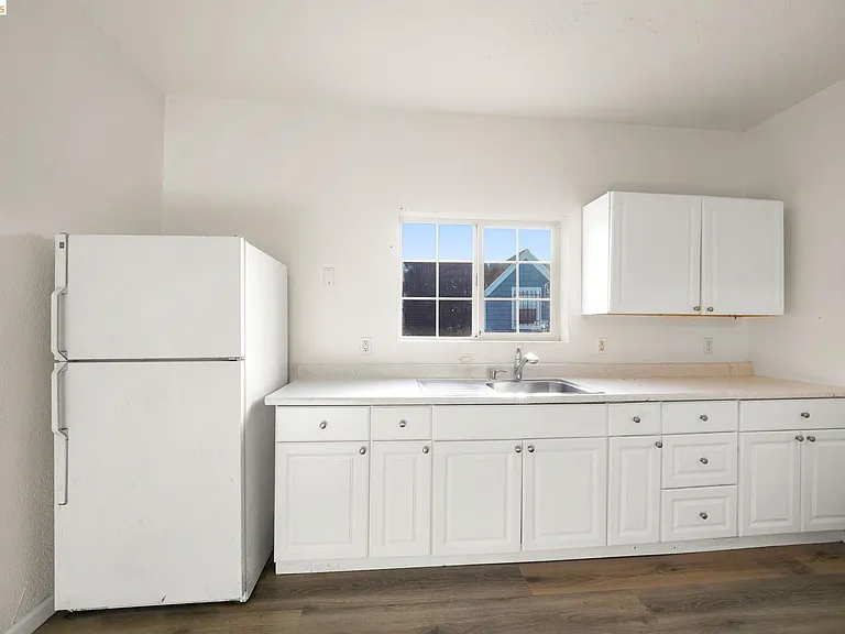 203 Bissell Ave #2 — Photo 2