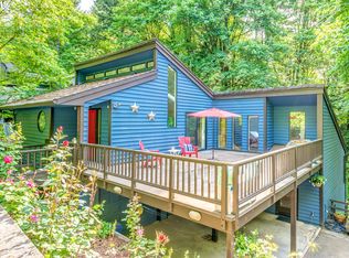 3144 SW Cascade Ter, Portland, OR 97205