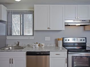 59 New Ludlow Rd APT 2A, Chicopee, MA 01020