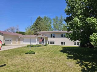 96 Highland Ave, Dumont, IA 50625