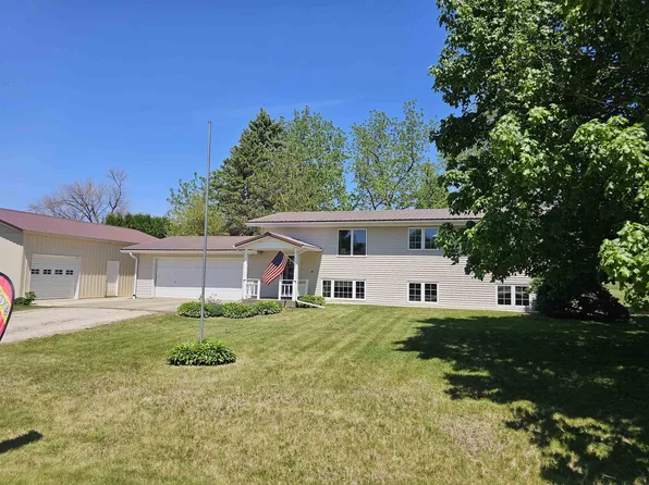 96 Highland Ave, Dumont, IA 50625