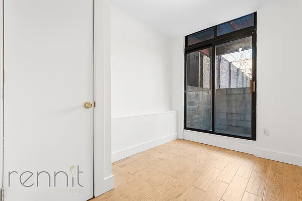 Rented by Rennit Inc. | media 24