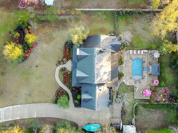 2nd image of 2362 Olander St