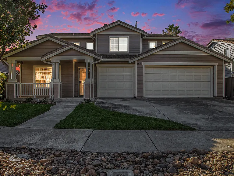 4686 Ford St — Photo 30