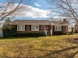 405 Eden Ct, Graham, NC 27253