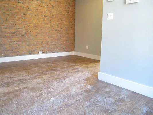 Rented by Brooklyn Group | media 21