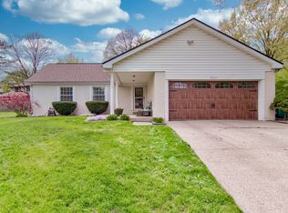 3304 Acacia Dr, Indianapolis, IN