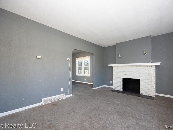 5th image of 3795 Kendall St