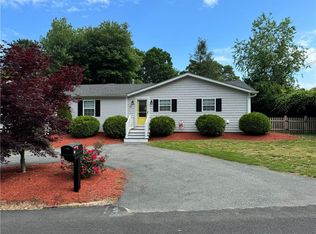 85 Sycamore Dr, West Warwick, RI 02893