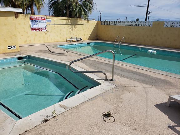 3rd image of 66620 5th St #5