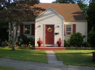 41 Underhill Rd, Milford, CT 06460