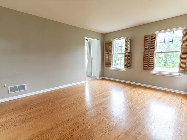 269 Park Ridge Dr — Photo 12