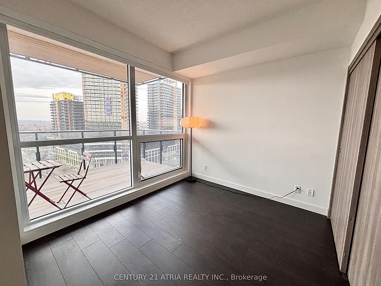27 McMahon Dr #1211 — Photo 17