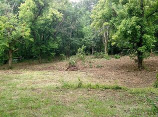 98 Indian Creek Rd, Carbondale, IL 62902