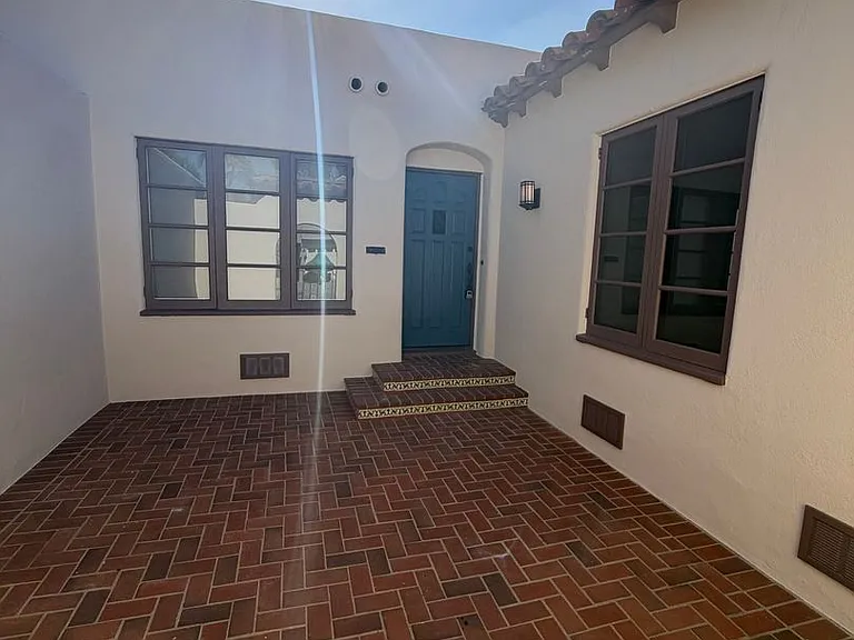 3633 Dove Ct — Photo 3