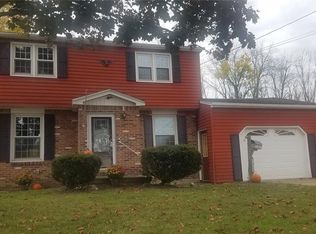 5052 Clarice Dr, Hamburg, NY 14075