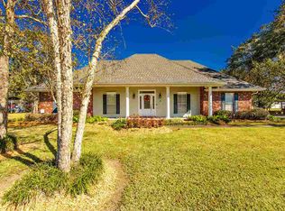 14 Waverley Way, Houma, LA 70360