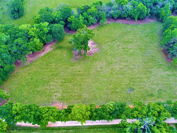 2nd image of 813 County Road 4110