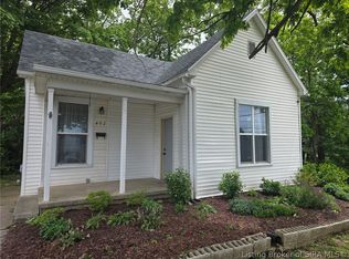 402 S High Street, Salem, IN 47167