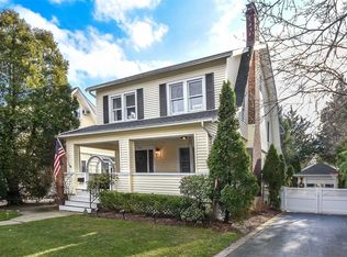 136 Reid Ave, Port Washington, NY 11050