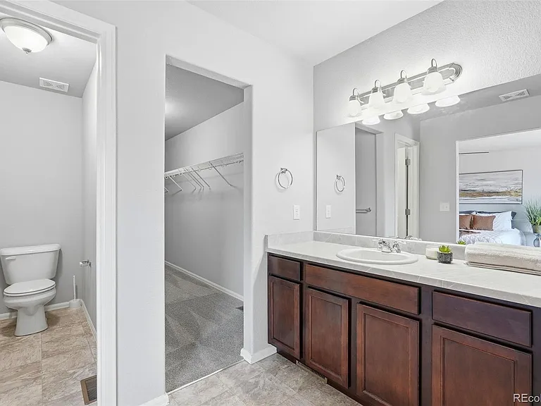 7375 Forest Meadows Ave — Photo 24