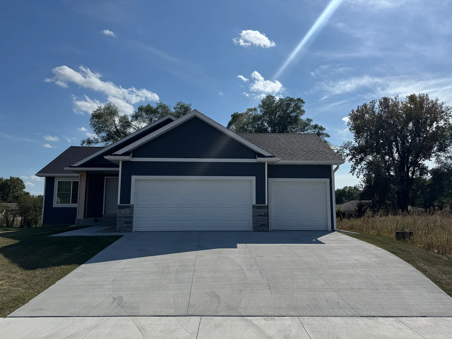 4 bed, 2208 sqft, $2,750 — Photo 1