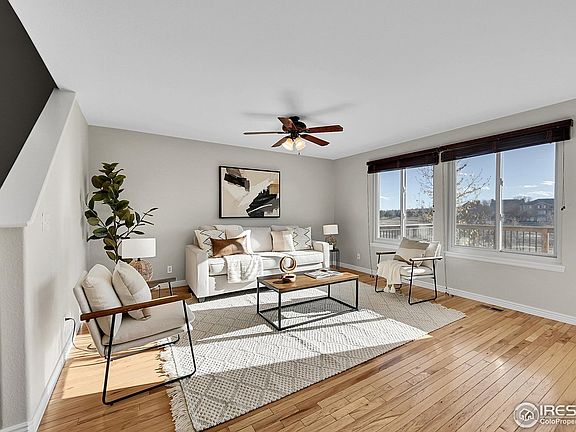 3rd image of 576 W 91st Cir