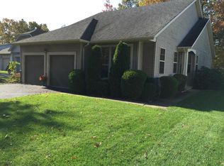 2 Tudor Ct, Jackson, NJ 08527