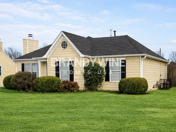 5962 Cottage Hill Dr, Millington, TN 38053