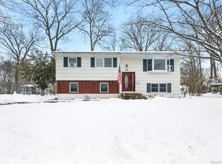 27 Rinne Road, Nanuet, NY 10954