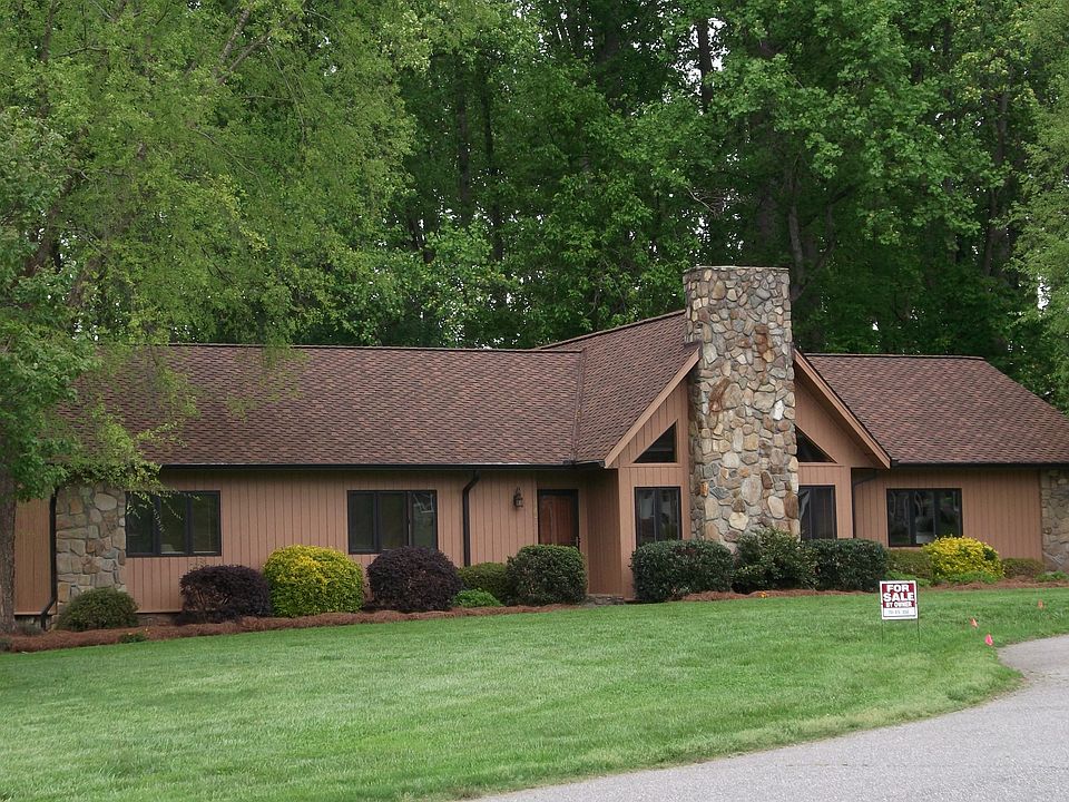 241 Country Drive
