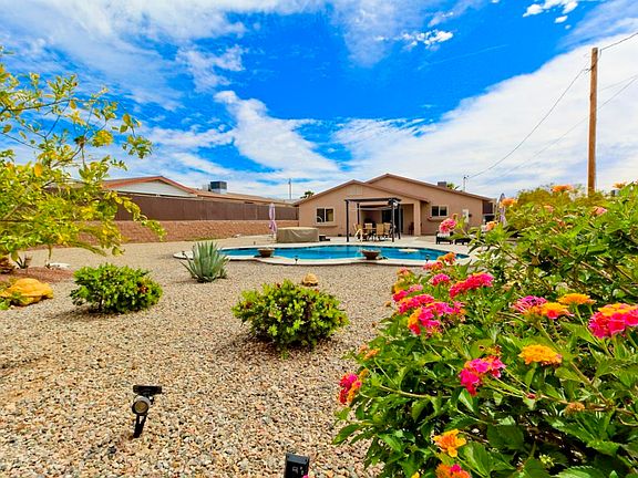 5th image of 3105 Sombrero Dr