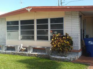 53 Saunders Ave, Largo, FL 33773
