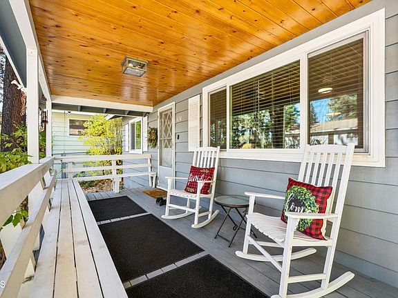 4th image of 656 Irving Way