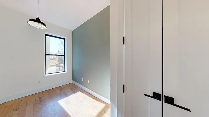 Rented by Rennit Inc. | media 5