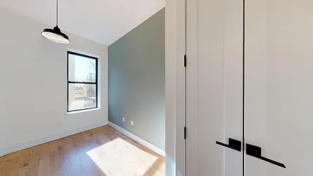 Rented by Rennit Inc.