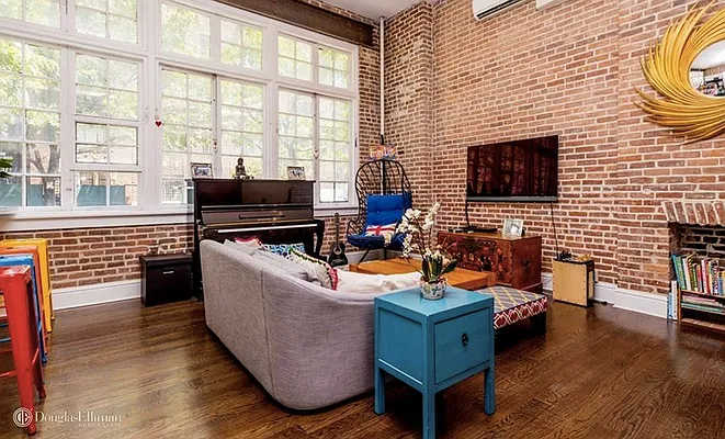 Rented by Douglas Elliman | media 21