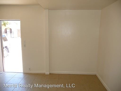 5th image of 102 W Veterans Blvd