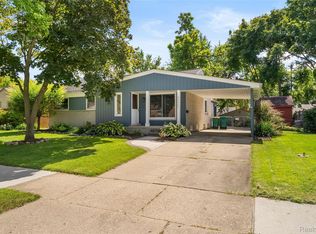 32361 Marblehead Rd, Farmington, MI 48336