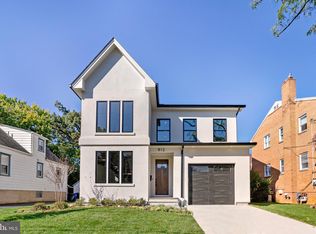 812 N Edgewood St, Arlington, VA 22201