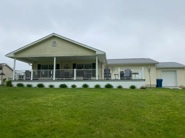 563 Angler Ave, Coldwater, MI 49036