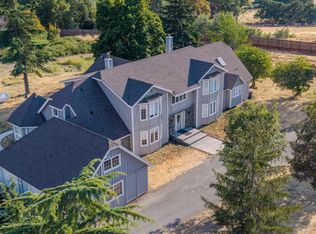 1500 Panther Gulch Rd, Williams, OR 97544