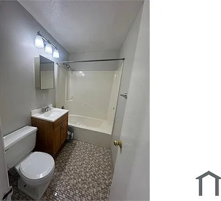 45 Stevens St #5 — Photo 9