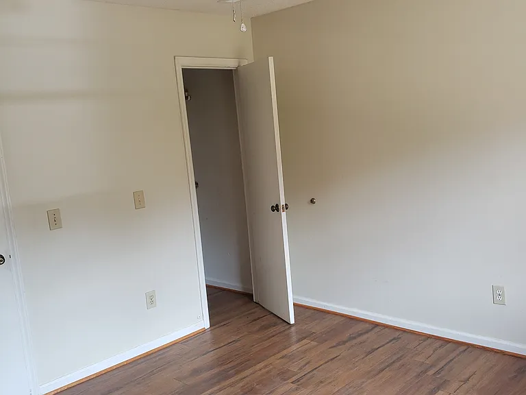 4224 Mountain View Cir #6 — Photo 10