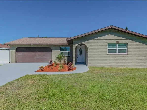 2814 20th Avenue Dr W, Bradenton, FL 34205